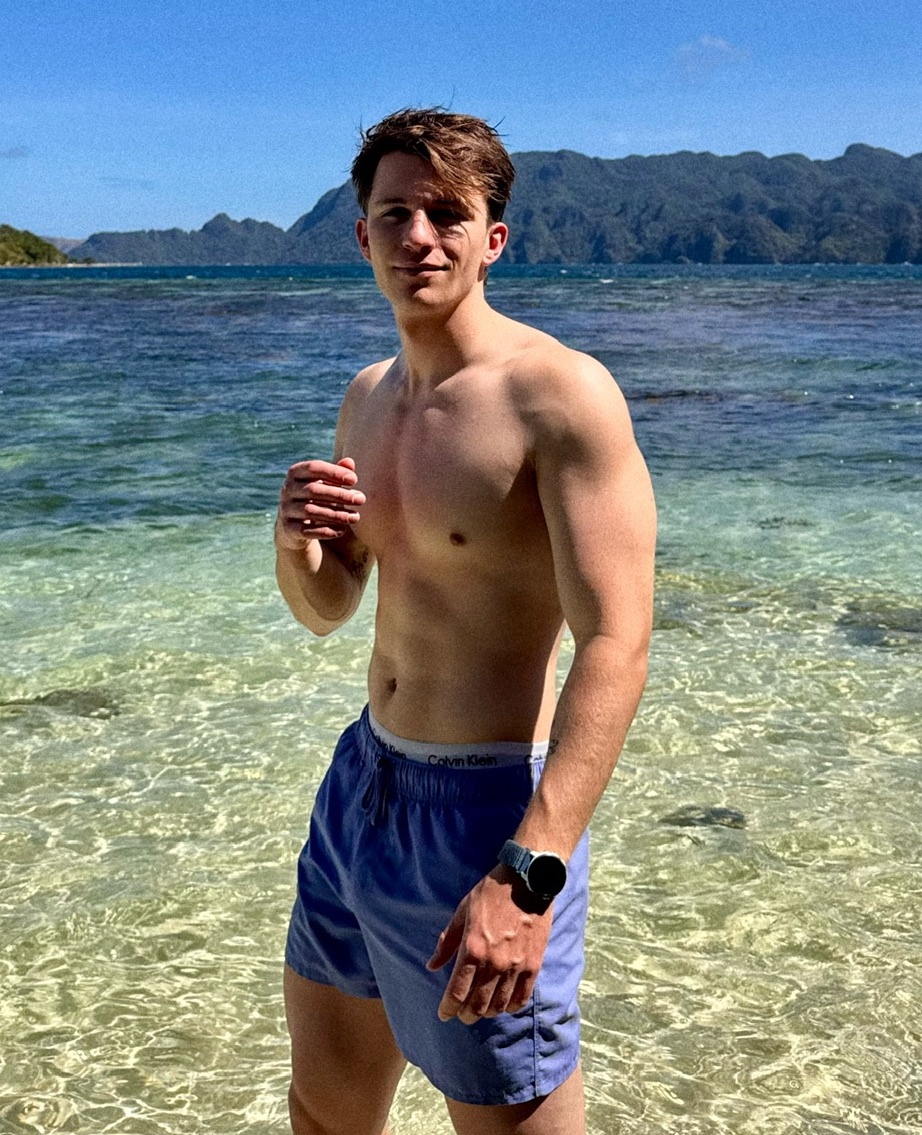 Pierre au bord de l'eau